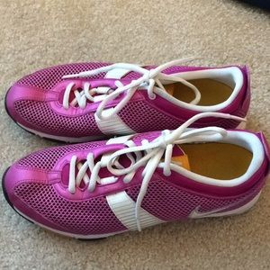 Nike Zoom 8.5 Hot Pink Sneakers
